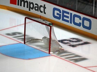 Toronto Maple Leafs v Chicago Blackhawks