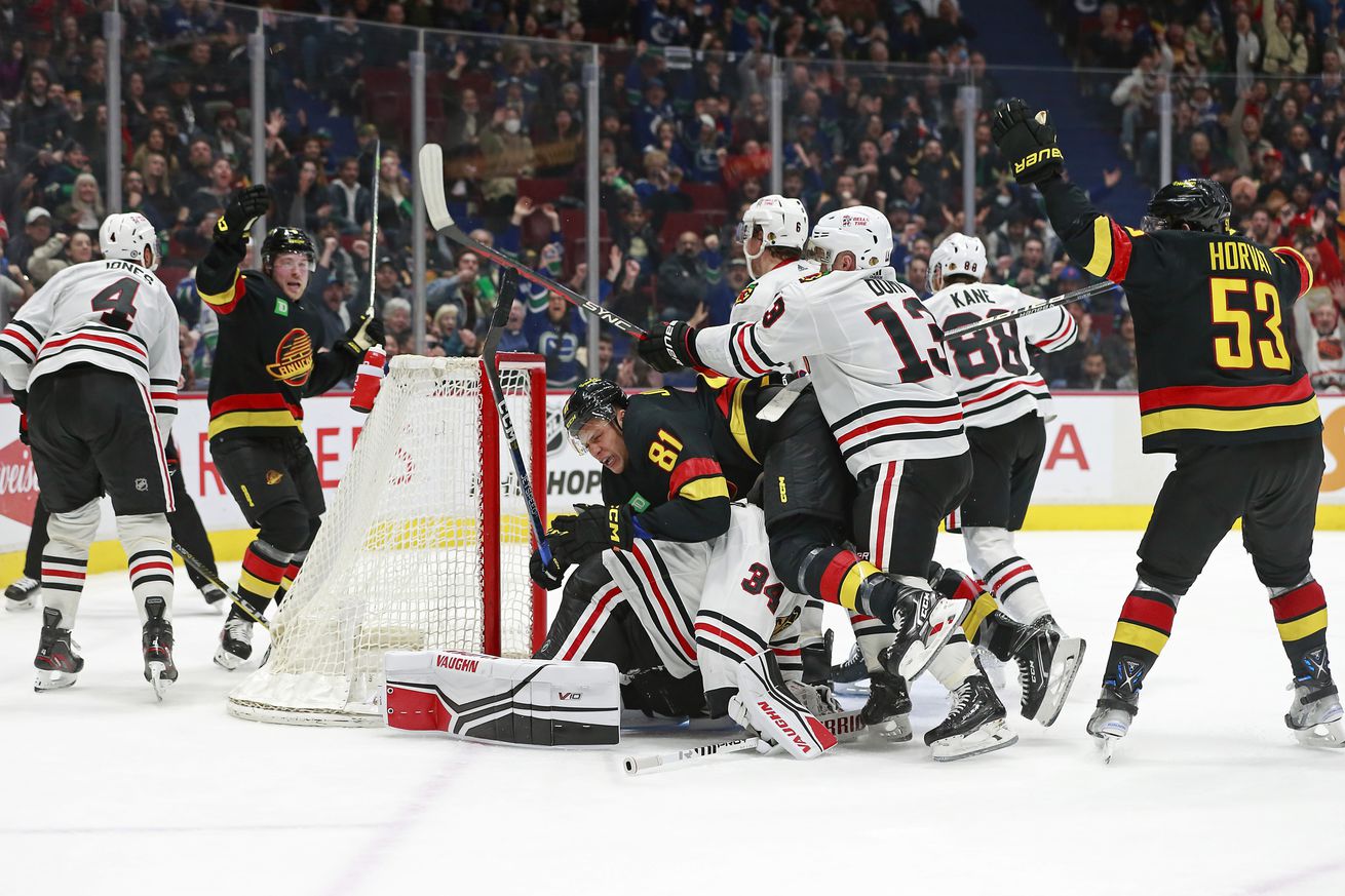 Chicago Blackhawks v Vancouver Canucks