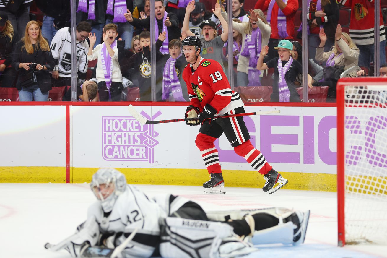 Los Angeles Kings v Chicago Blackhawks