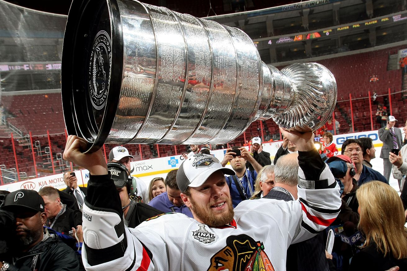 Stanley Cup Finals - Chicago Blackhawks v Philadelphia Flyers - Game Six