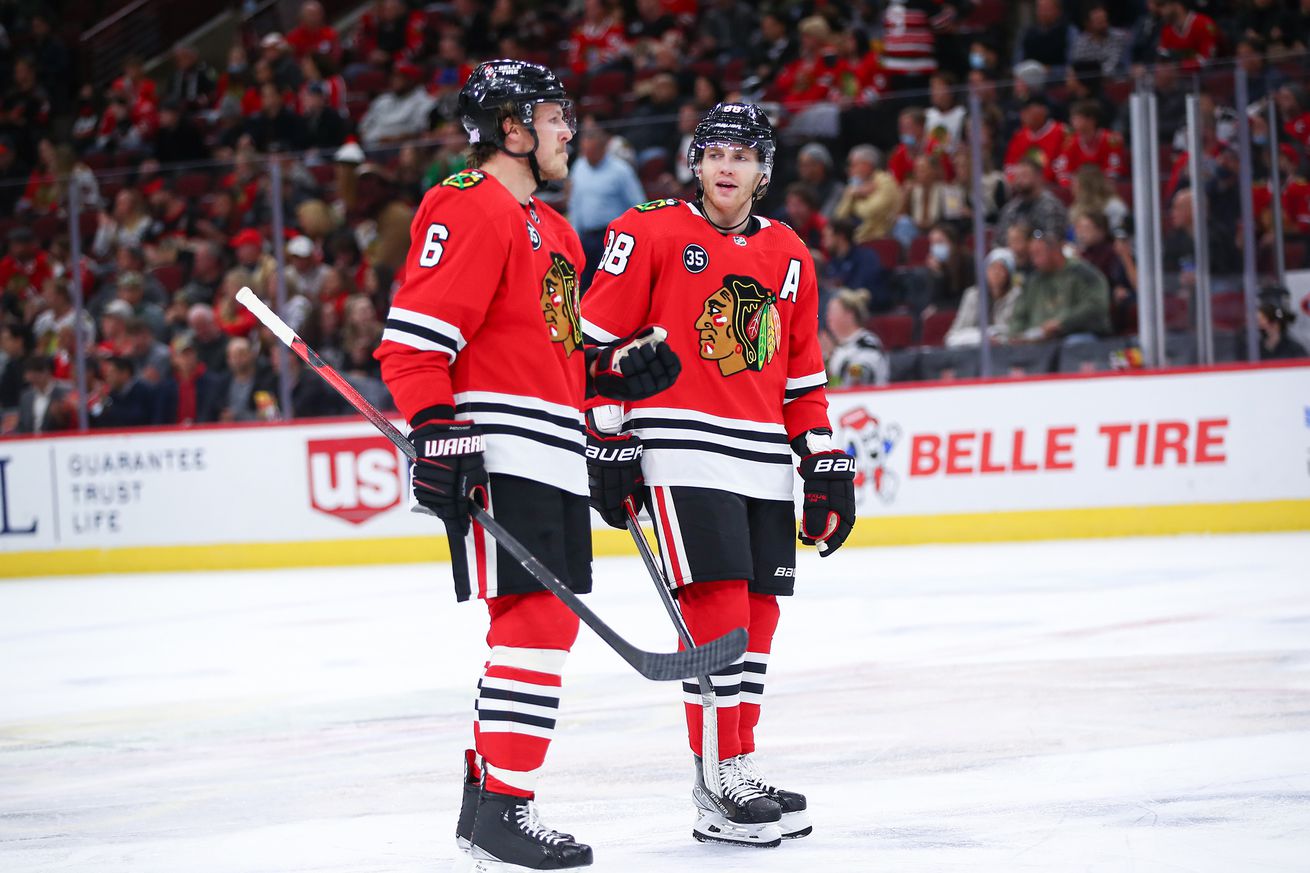 NHL: NOV 03 Hurricanes at Blackhawks