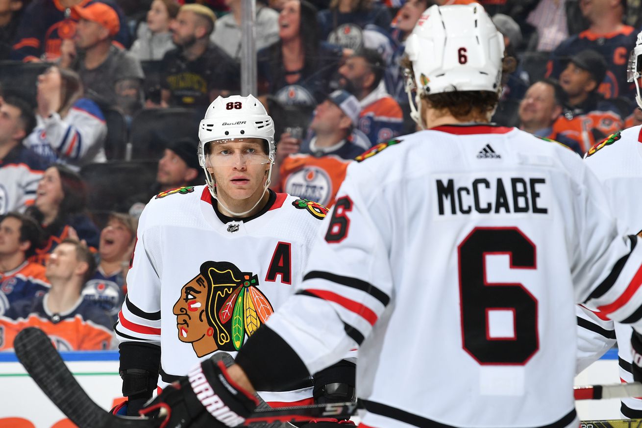 Chicago Blackhawks v Edmonton Oilers