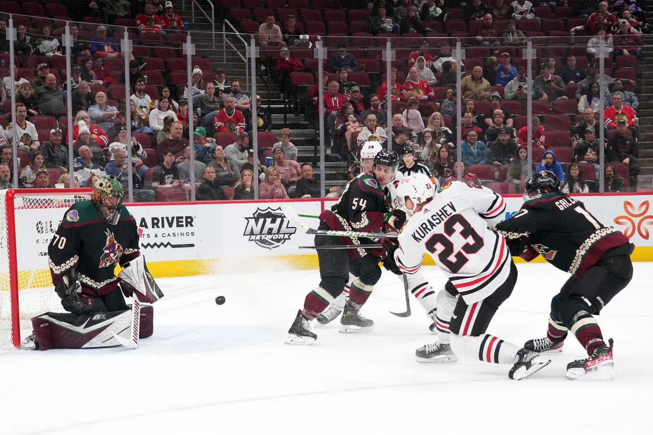 NHL: Chicago Blackhawks at Arizona Coyotes