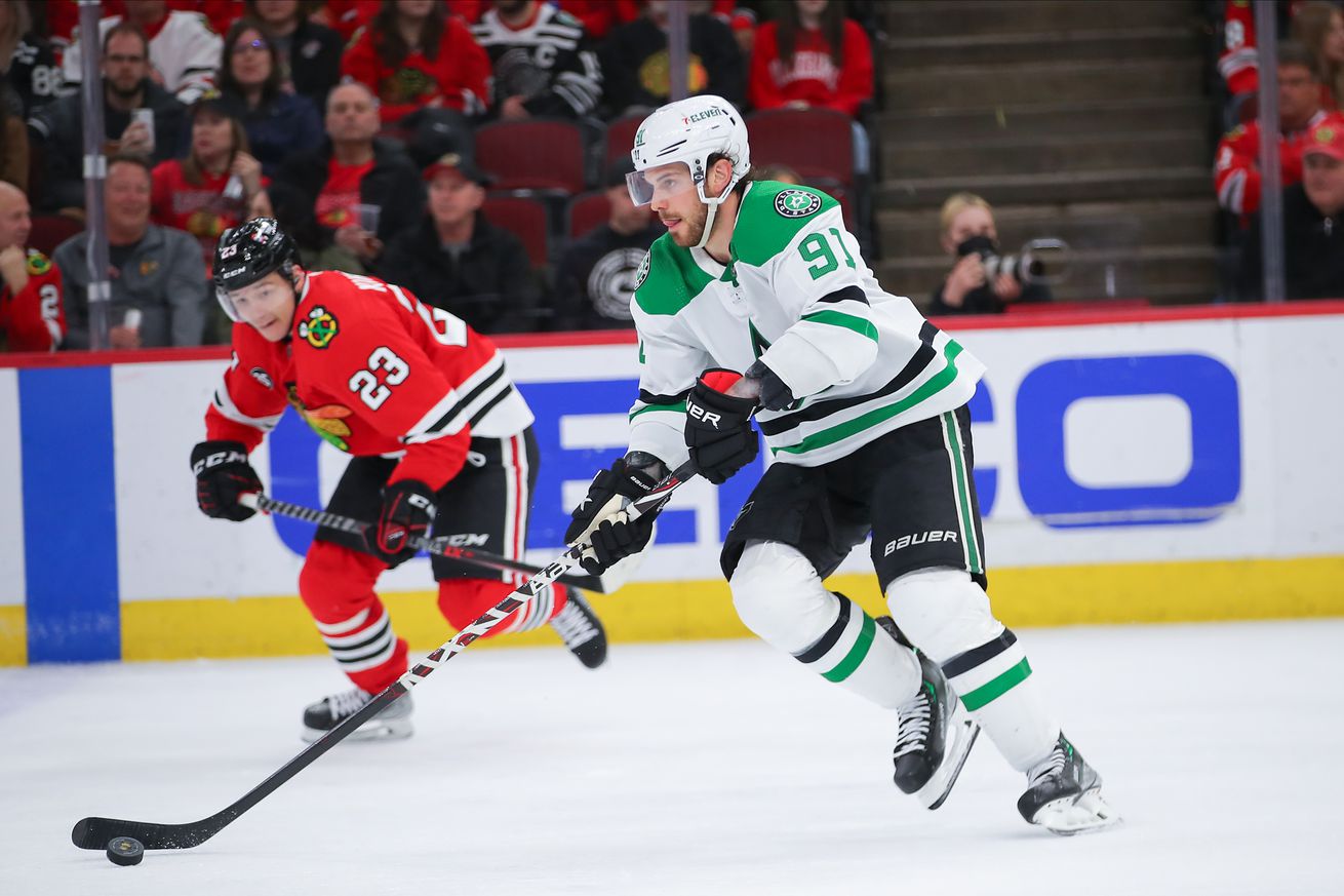 NHL: APR 10 Stars at Blackhawks