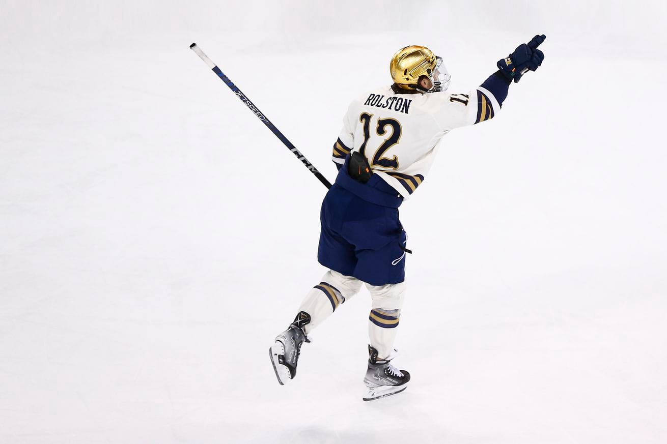 COLLEGE HOCKEY: JAN 13 Minnesota at Notre Dame