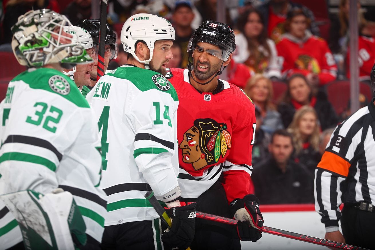 Dallas Stars v Chicago Blackhawks