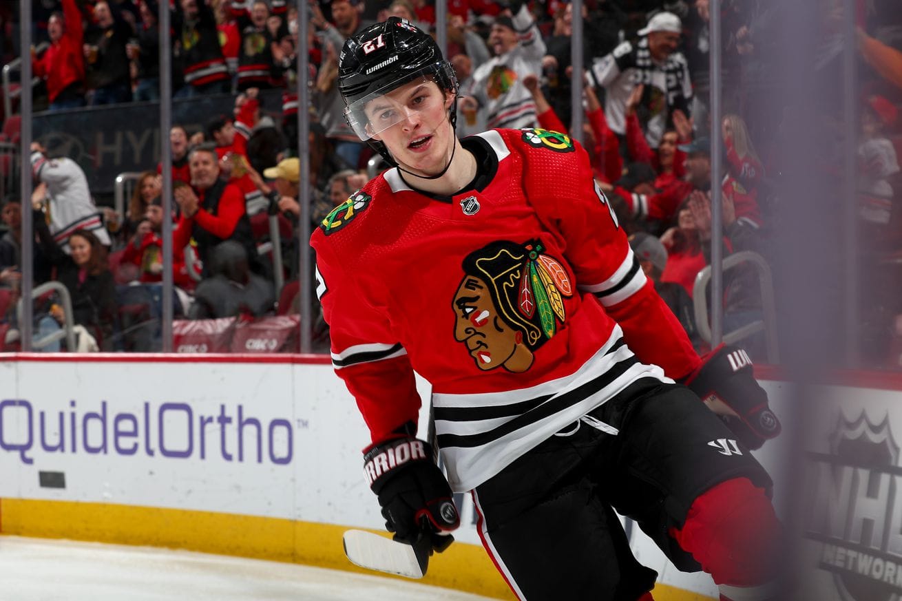 Ottawa Senators v Chicago Blackhawks
