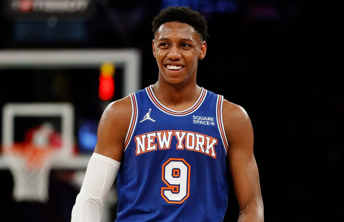 https://www.chicagosports.today/wp-content/uploads/2023/05/Fwg4weSWIDApDY9.jpg
