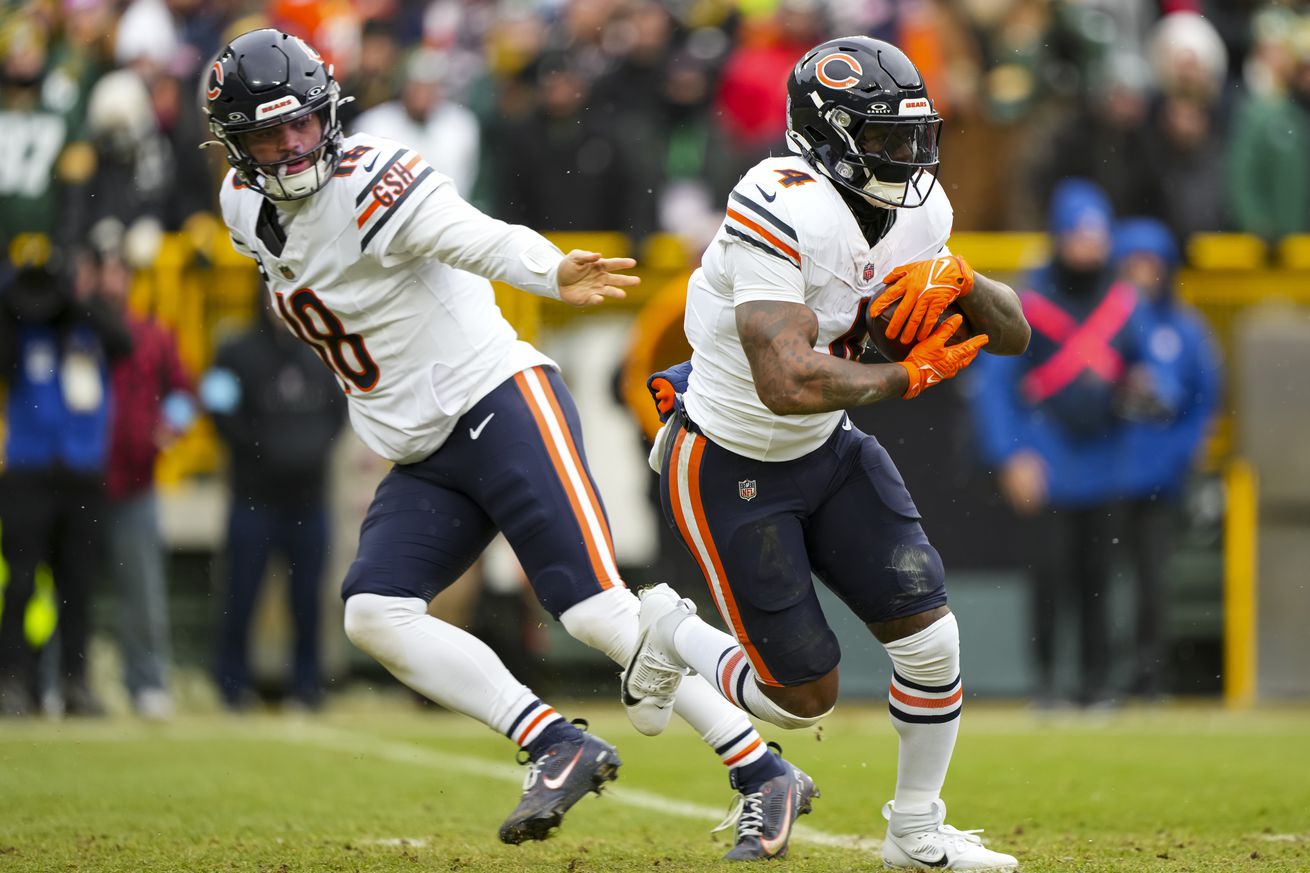Chicago Bears v Green Bay Packers