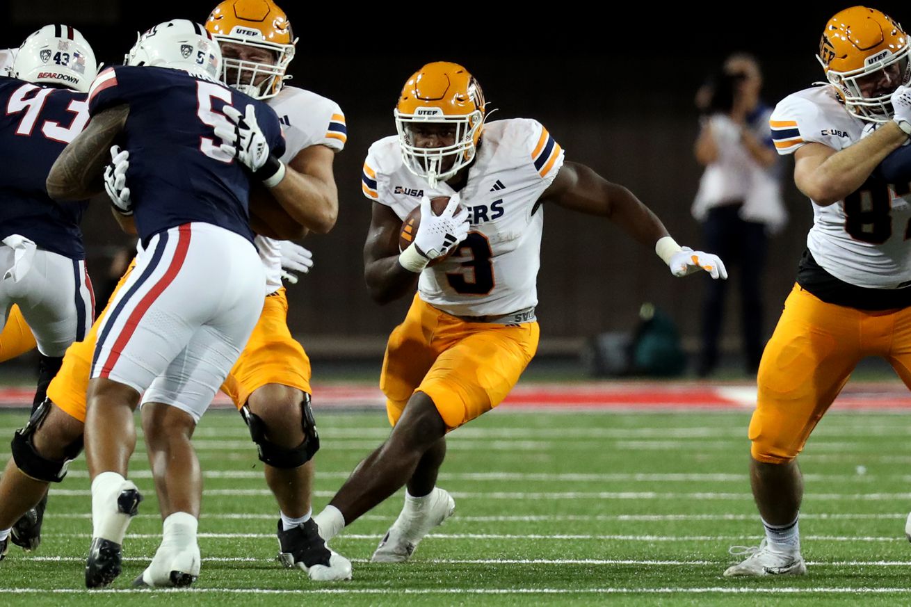 NCAA Football: Texas El Paso at Arizona