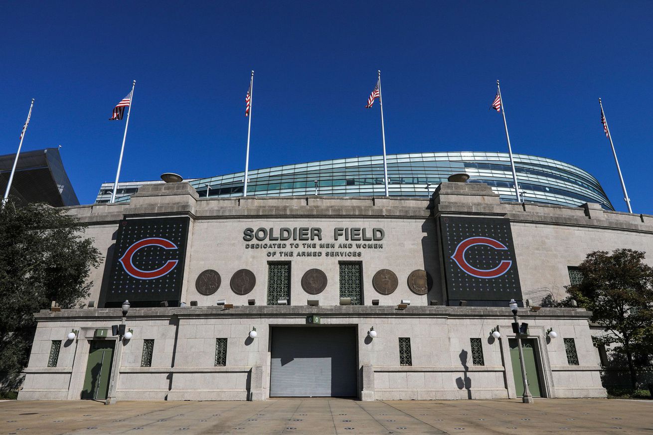 SPORTS-FBN-BEARS-SOLDIERFIELD-TB