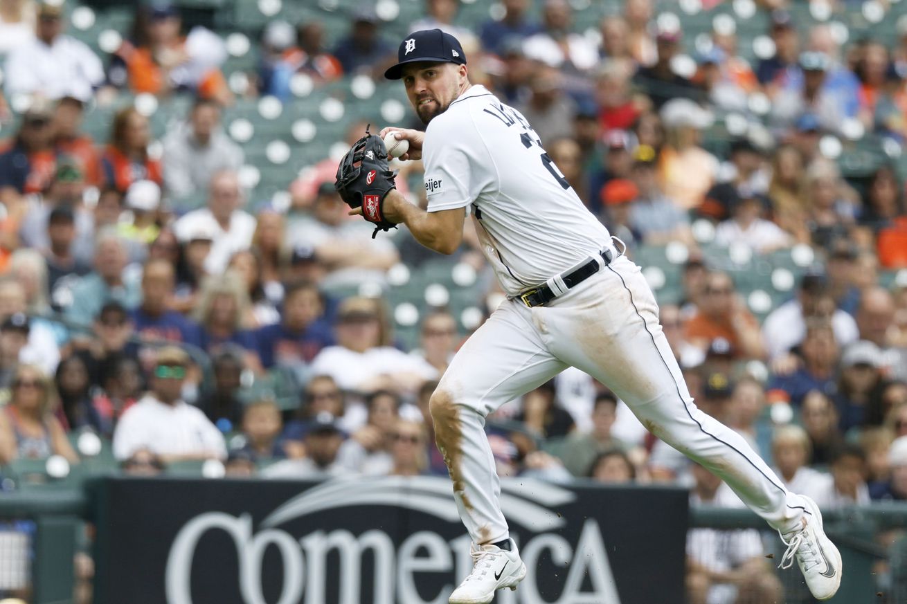 Chicago White Sox v Detroit Tigers