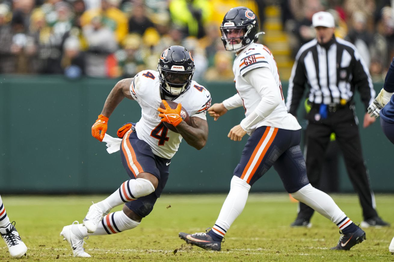 Chicago Bears v Green Bay Packers