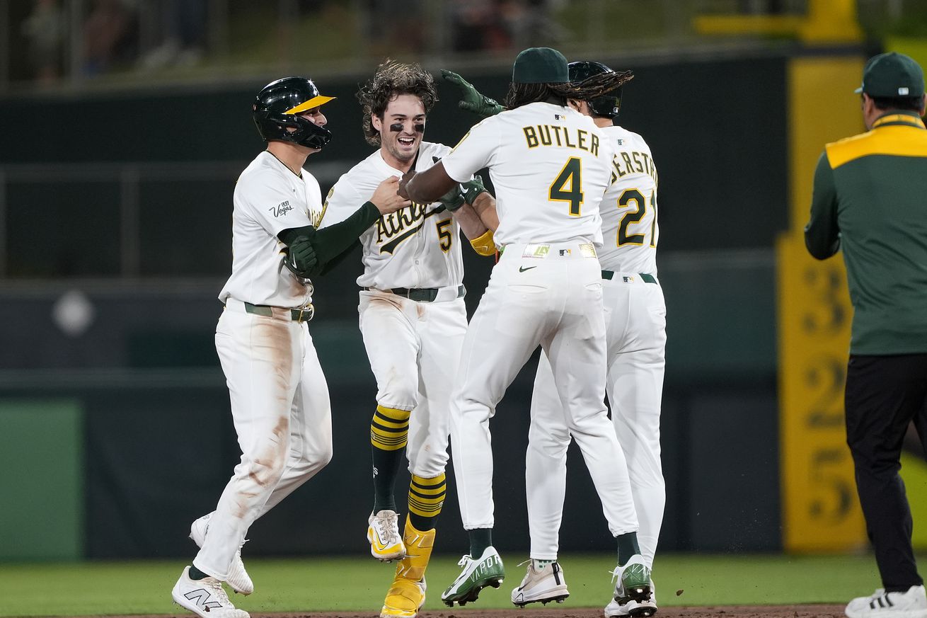 Seattle Mariners v Athletics