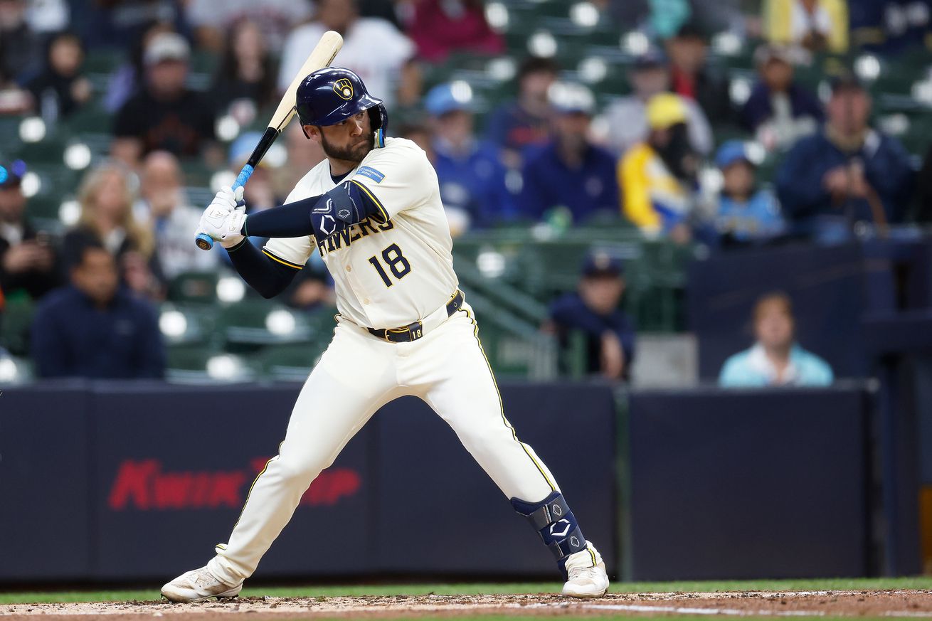 Houston Astros v Milwaukee Brewers