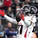 Free Agent Justin Simmons