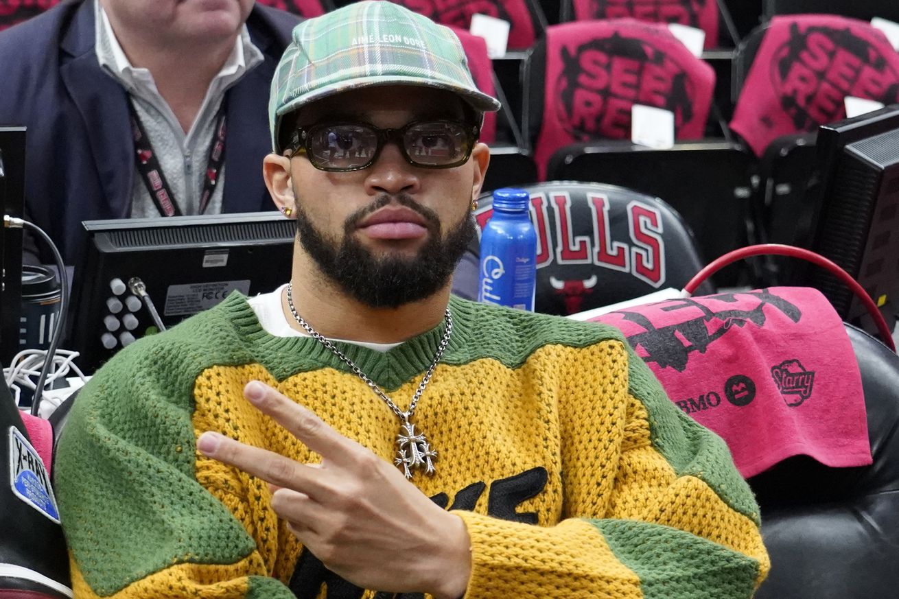 NBA: Play-In-Miami Heat at Chicago Bulls