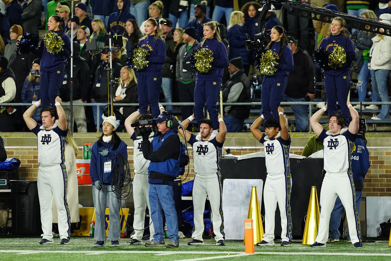 COLLEGE FOOTBALL: NOV 16 Virginia at Notre Dame