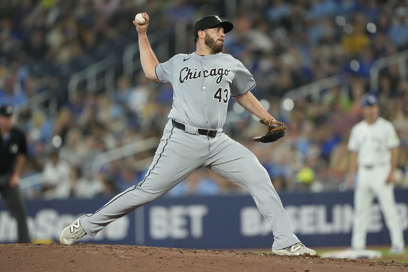 MLB: Chicago White Sox at Toronto Blue Jays