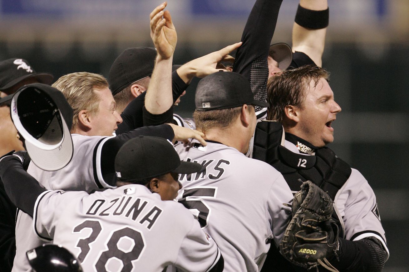 Houston Astros v Chicago White Sox